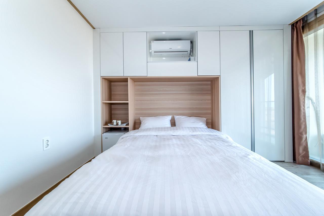 Go To Bed Resort Seogwipo Extérieur photo
