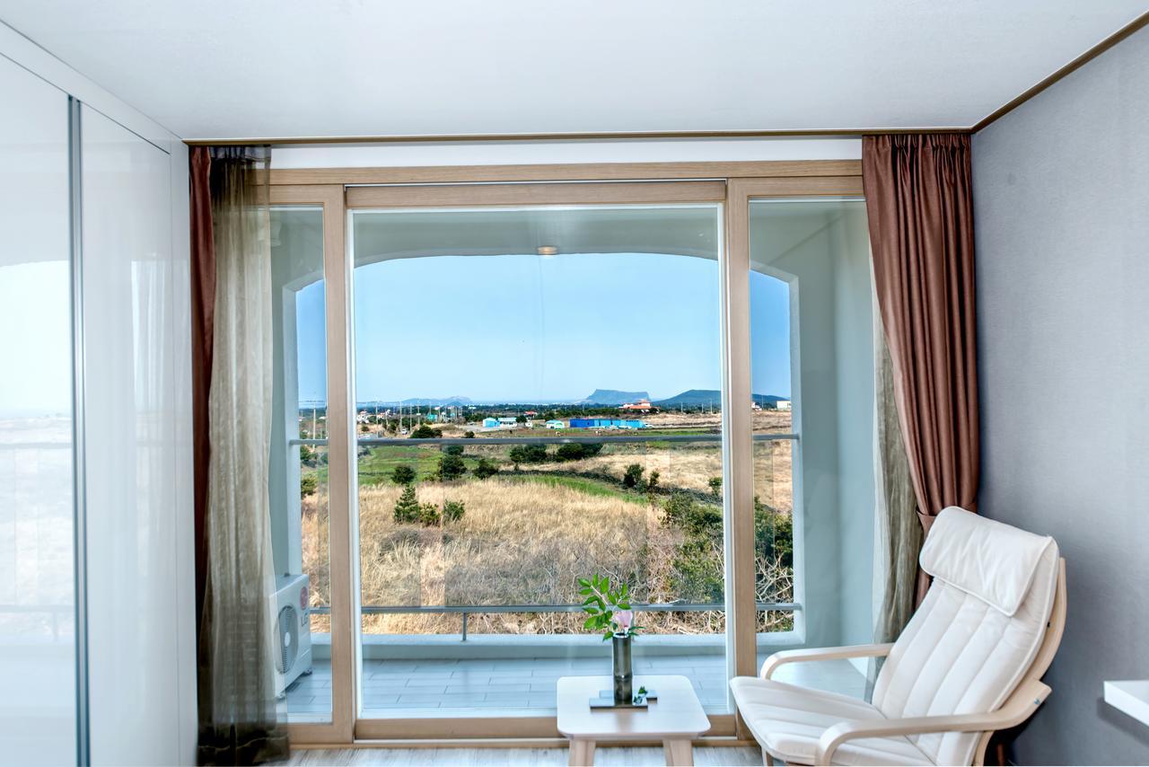 Go To Bed Resort Seogwipo Extérieur photo