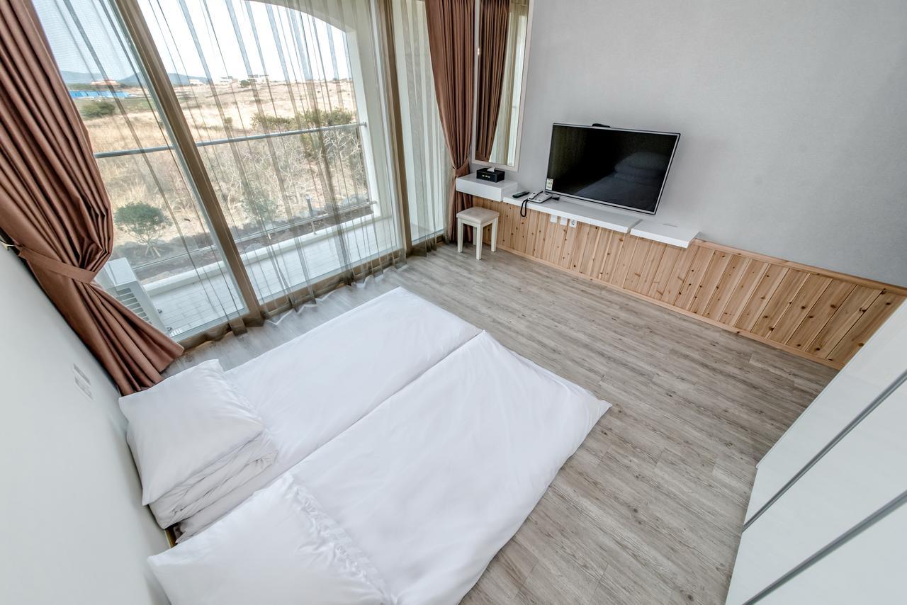 Go To Bed Resort Seogwipo Extérieur photo