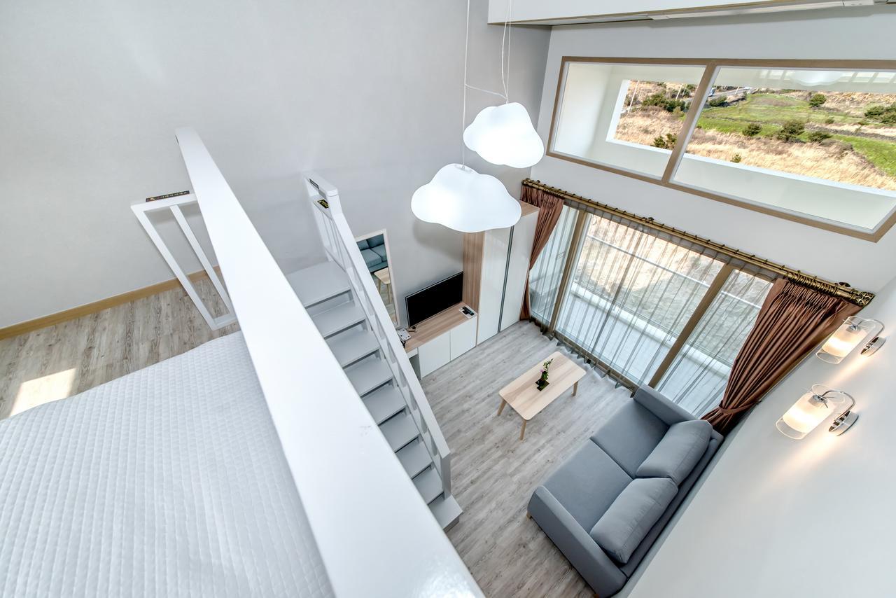 Go To Bed Resort Seogwipo Extérieur photo